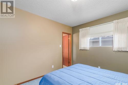 1611 Arlington Avenue, Saskatoon, SK - Indoor Photo Showing Bedroom