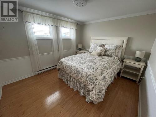 65 Des Champs Street, Lamèque, NB - Indoor Photo Showing Bedroom