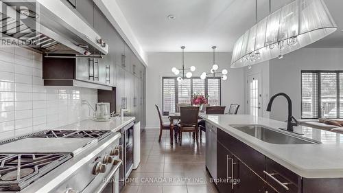 3229 Liptay Avenue, Oakville, ON - Indoor Photo Showing Kitchen With Upgraded Kitchen