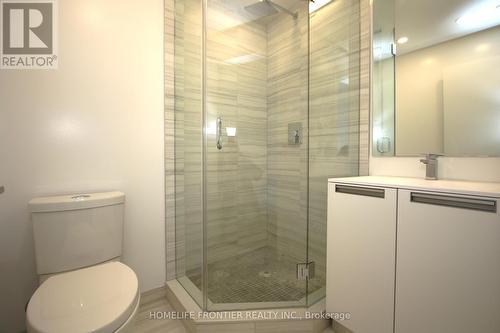 416 - 160 Kingsway Crescent, Toronto, ON - Indoor Photo Showing Bathroom