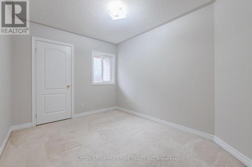 1010 Laidlaw Drive, Milton, ON - Indoor Photo Showing Other Room