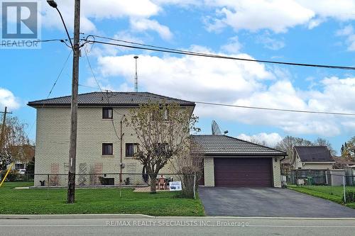 1082 Greaves Avenue, Mississauga, ON - Outdoor