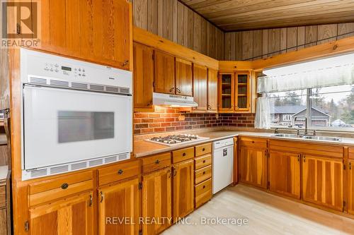129 Moreau Parkway, Tiny, ON - Indoor Photo Showing Kitchen With Double Sink