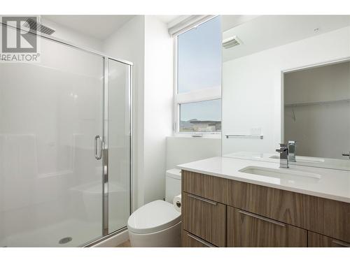 3634 Mission Springs Drive Unit# 602B, Kelowna, BC - Indoor Photo Showing Bathroom