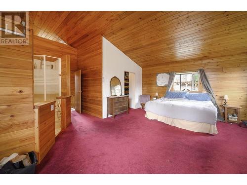 956 Barber Road, Clearwater, BC - Indoor Photo Showing Bedroom