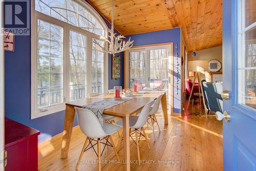 11 Porcupine Island, South Frontenac, ON - Indoor Photo Showing Dining Room