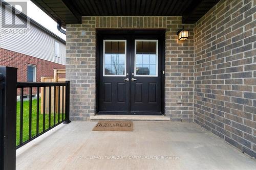 269 Woodway Trail, Norfolk, ON - Outdoor With Exterior