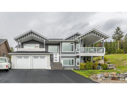 1022 Purcell Crescent, Creston, BC - Outdoor With Facade