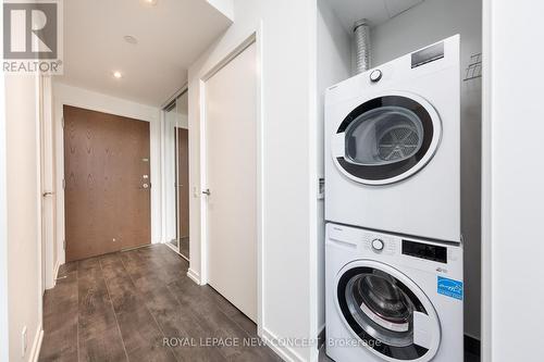 907 - 1000 Portage Parkway, Vaughan, ON - Indoor Photo Showing Laundry Room