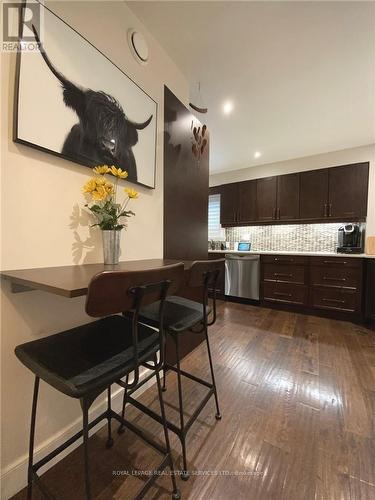 1134 Glen Valley Road, Oakville (West Oak Trails), ON - Indoor Photo Showing Kitchen