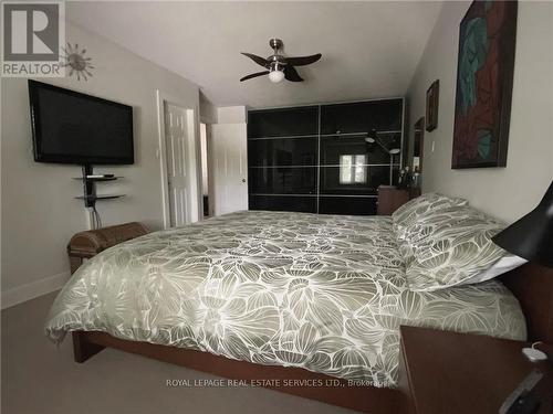 1134 Glen Valley Road, Oakville (West Oak Trails), ON - Indoor Photo Showing Bedroom