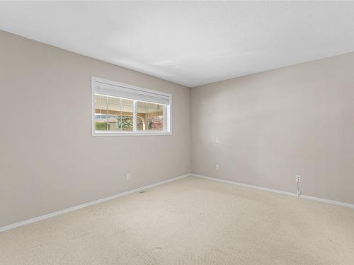 27-2210 Louie Drive, West Kelowna, BC - Indoor Photo Showing Other Room