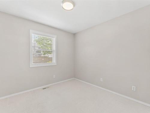 27-2210 Louie Drive, West Kelowna, BC - Indoor Photo Showing Other Room