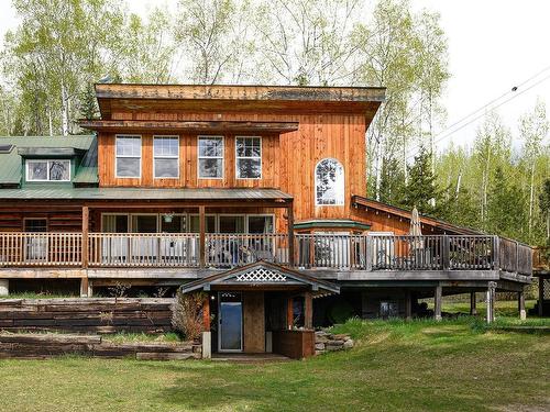 956 Barber Rd, Clearwater, BC - Outdoor With Deck Patio Veranda