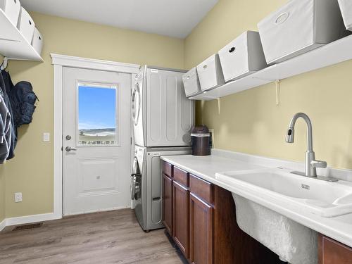 4860 Jackson Road, Kamloops, BC - Indoor Photo Showing Laundry Room