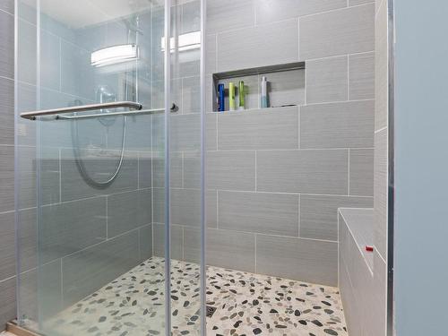 4860 Jackson Road, Kamloops, BC - Indoor Photo Showing Bathroom