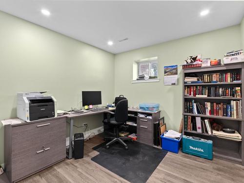 4860 Jackson Road, Kamloops, BC - Indoor Photo Showing Office