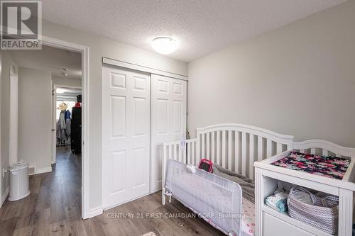 23 - 217 Martinet Avenue, London, ON - Indoor Photo Showing Bedroom