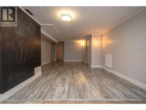 724 Kinnear Avenue, Kelowna, BC - Indoor Photo Showing Other Room