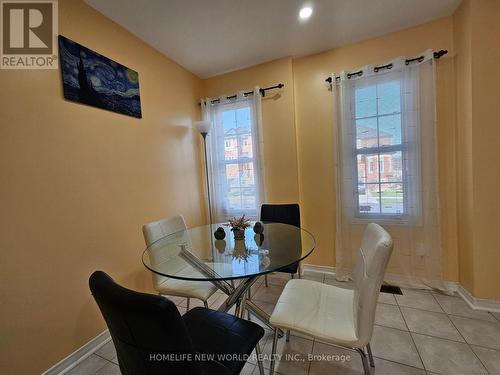 24 Ellesmere Street, Richmond Hill, ON - Indoor Photo Showing Dining Room