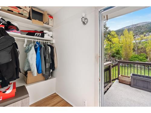 506 Seventh Street, Nelson, BC - Indoor With Storage