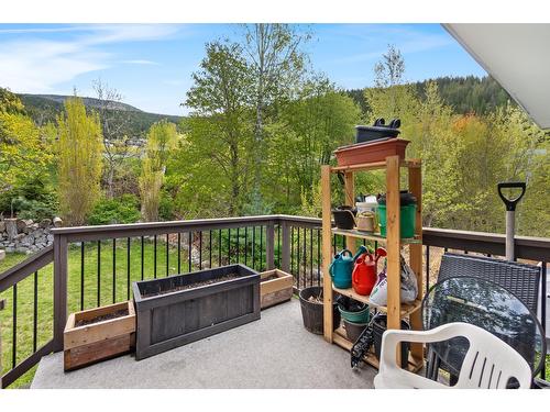 506 Seventh Street, Nelson, BC - Outdoor