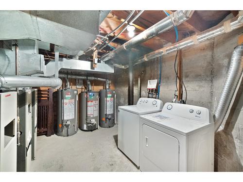 506 Seventh Street, Nelson, BC - Indoor Photo Showing Laundry Room