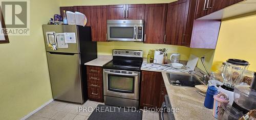 1815 - 4185 Shipp Drive, Mississauga, ON - Indoor Photo Showing Kitchen