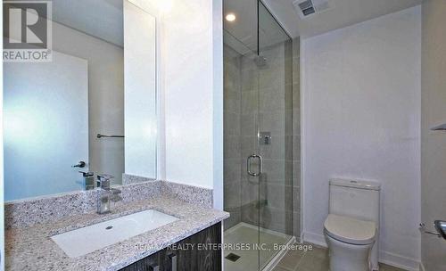 707 - 1 Cardiff Road, Toronto, ON - Indoor Photo Showing Bathroom