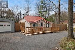 135 BAYVIEW DRIVE  Constance Bay, ON K0A 3M0