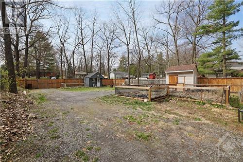 135 Bayview Drive, Constance Bay, ON - Outdoor With Backyard