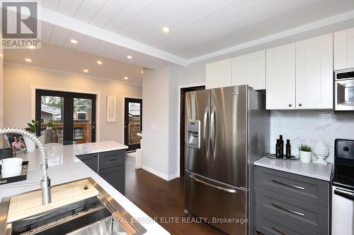 45 Eastbourne Crescent, Toronto, ON - Indoor Photo Showing Kitchen With Upgraded Kitchen
