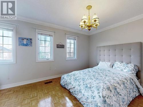43 Shadetree Crescent, Vaughan, ON - Indoor Photo Showing Bedroom