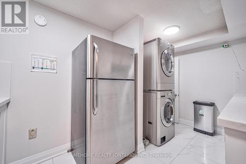 Low-B - 1801 Solitaire Court, Mississauga, ON - Indoor Photo Showing Laundry Room