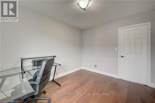 524 Caverhill Crescent, Milton, ON - Indoor Photo Showing Office