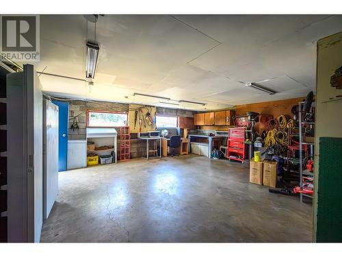 6223 Rimer Road, Vernon, BC - Indoor Photo Showing Garage