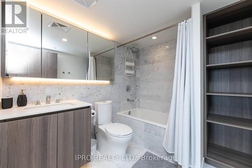 2311 - 19 Bathurst Street, Toronto, ON - Indoor Photo Showing Bathroom