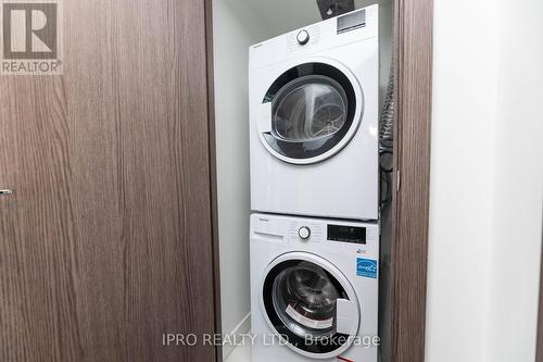 2311 - 19 Bathurst Street, Toronto, ON - Indoor Photo Showing Laundry Room