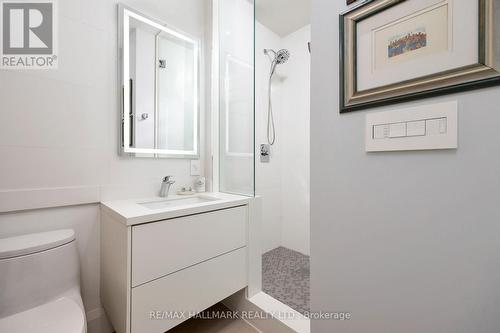 423 - 43 Hanna Avenue, Toronto, ON - Indoor Photo Showing Bathroom