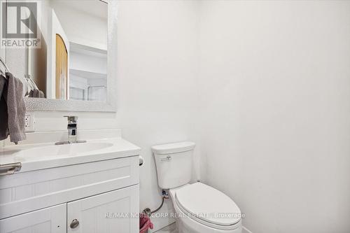 628 Rose Lane, Innisfil, ON - Indoor Photo Showing Bathroom