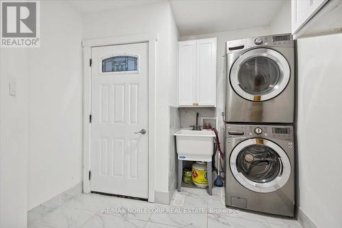 628 Rose Lane, Innisfil, ON - Indoor Photo Showing Laundry Room