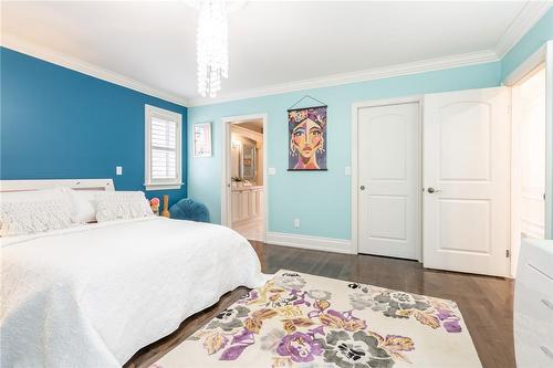 212 Valleyview Drive, Ancaster, ON - Indoor Photo Showing Bedroom