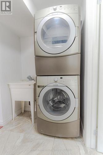 Basemnt - 432 Crosby Avenue, Richmond Hill, ON - Indoor Photo Showing Laundry Room