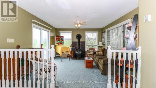 1743 Golf Course Road, Springwater, ON - Indoor Photo Showing Other Room
