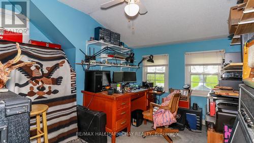 1743 Golf Course Road, Springwater, ON - Indoor