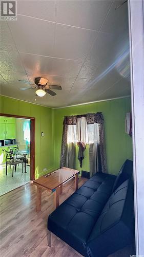 28 5Th Street Se, Preeceville, SK - Indoor