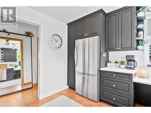 1330 Ethel Street, Kelowna, BC - Indoor Photo Showing Kitchen With Stainless Steel Kitchen