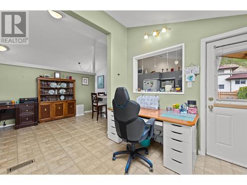 113 Leighton Ave, Chase, BC - Indoor Photo Showing Office