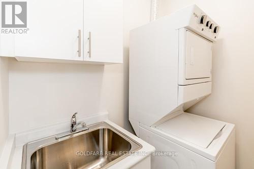 3761 Riva Avenue, Innisfil, ON - Indoor Photo Showing Laundry Room