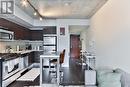 614 - 25 Oxley Street, Toronto, ON  - Indoor Photo Showing Kitchen 